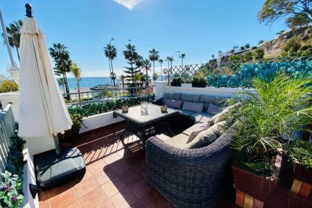 Apartamento En Primera Linea De Playa Nerja Eksteriør billede